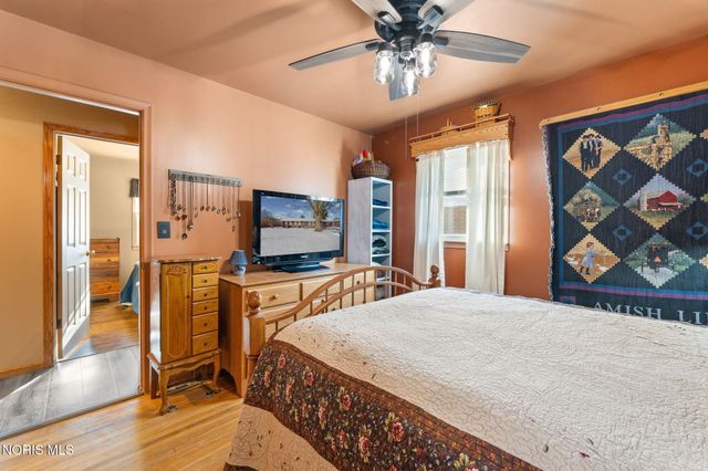 1820 Gayle Lane, Findlay, OH 45840