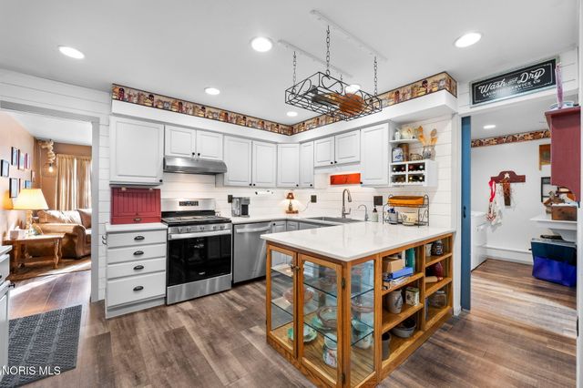 1820 Gayle Lane, Findlay, OH 45840