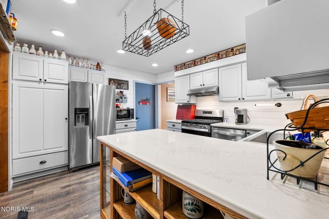 1820 Gayle Lane, Findlay, OH 45840