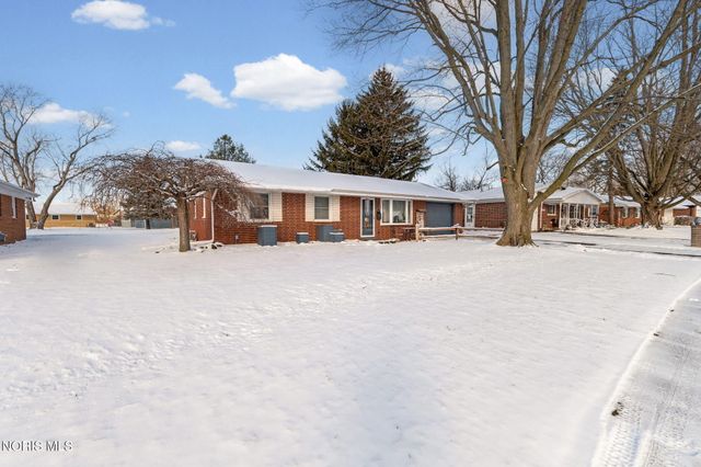1820 Gayle Lane, Findlay, OH 45840