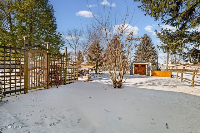 1820 Gayle Lane, Findlay, OH 45840