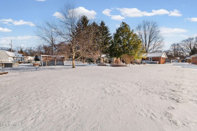 1820 Gayle Lane, Findlay, OH 45840