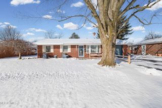1820 Gayle Lane, Findlay, OH 45840