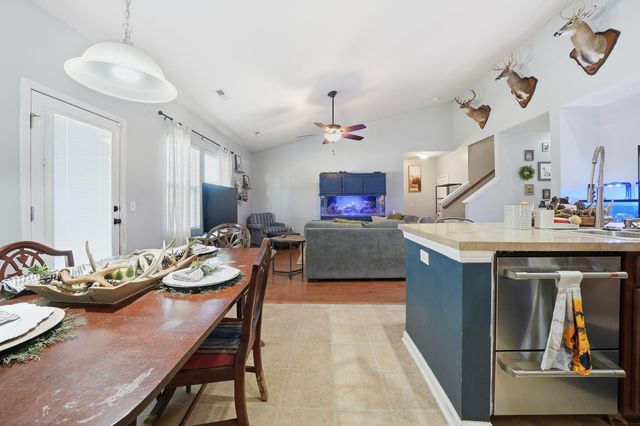 250 Old Carolina Drive, Goose Creek, SC 29445