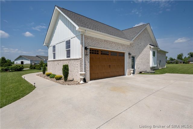 1740 Augusta Parkway, Henryville, IN 47126