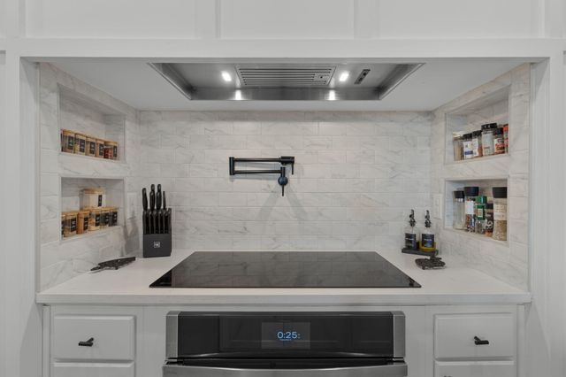 136 Hibernate Way, Freeport, FL 32439