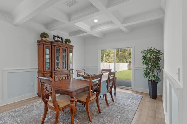 136 Hibernate Way, Freeport, FL 32439