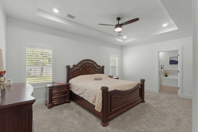 136 Hibernate Way, Freeport, FL 32439