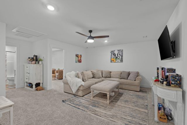 136 Hibernate Way, Freeport, FL 32439