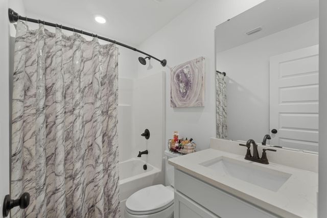 136 Hibernate Way, Freeport, FL 32439