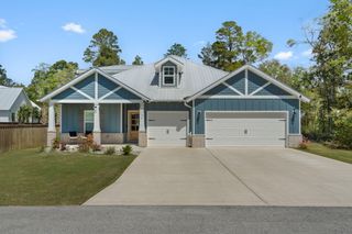 136 Hibernate Way, Freeport, FL 32439
