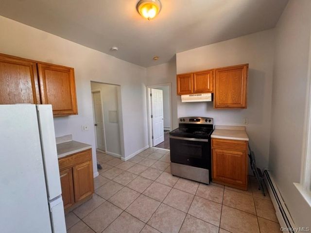 97 Waverly Street 3R, Yonkers, NY 10701