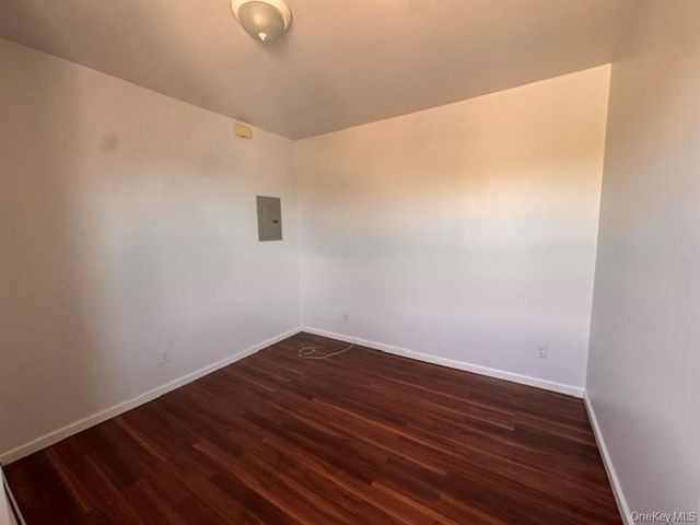 97 Waverly Street 3R, Yonkers, NY 10701