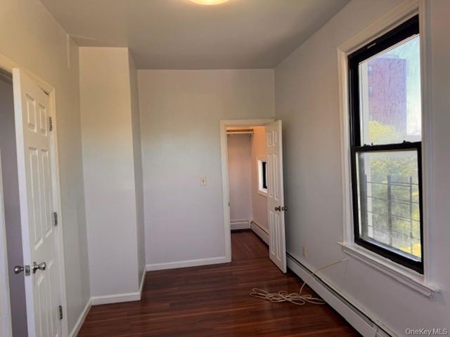 97 Waverly Street 3R, Yonkers, NY 10701