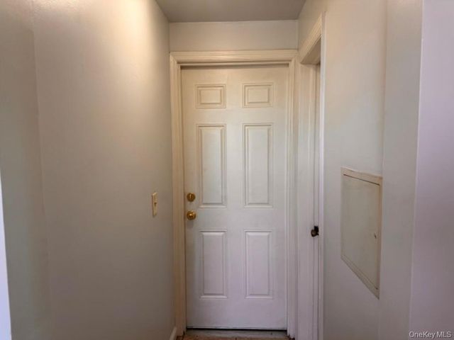 97 Waverly Street 3R, Yonkers, NY 10701