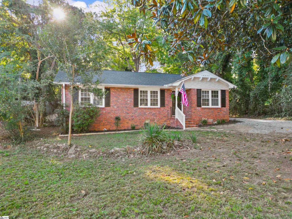 115 Rosemary Road, Spartanburg, SC 29306