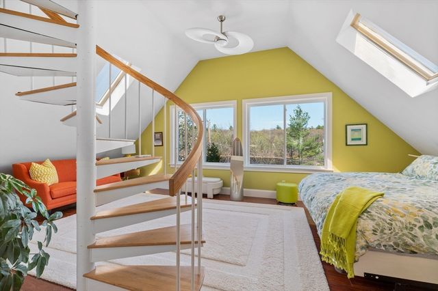 765 Walnut St, Lynnfield, MA 01940