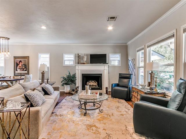 1525 NW 34th Street, Oklahoma City, OK 73118