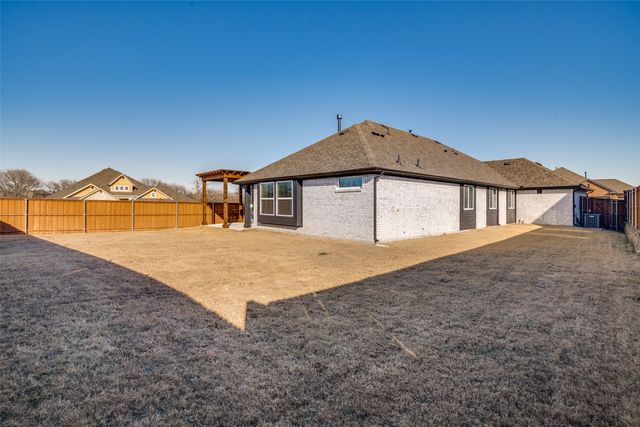 3829 Walnut Creek, Crandall, TX 75114