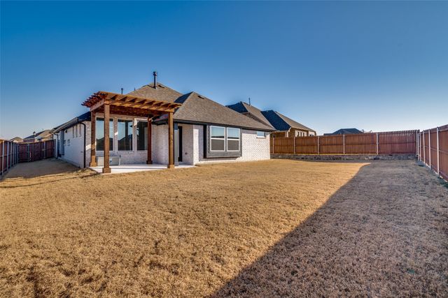 3829 Walnut Creek, Crandall, TX 75114