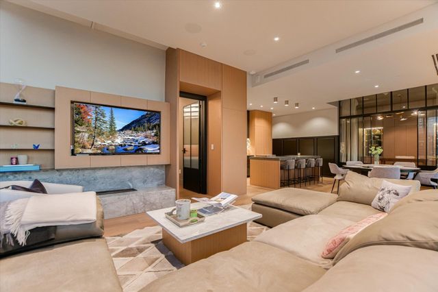 210 Lavaca ST 3108, Austin, TX 78701