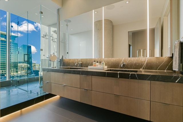 210 Lavaca ST 3108, Austin, TX 78701