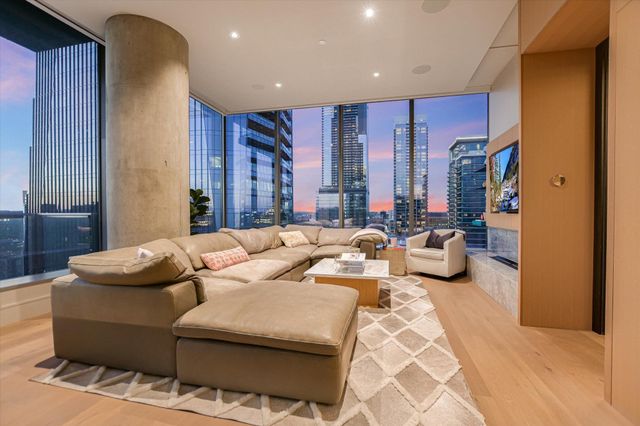 210 Lavaca ST 3108, Austin, TX 78701