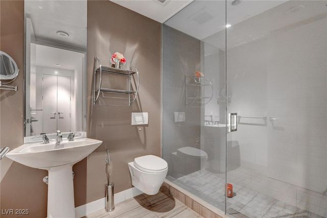 4575 Dean Martin Drive 2607, Las Vegas, NV 89103