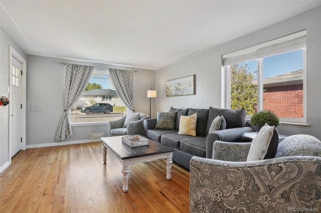 5530 Holland Drive, Arvada, CO 80002