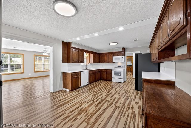 105 Dogwood Avenue, Poteau, OK 74953