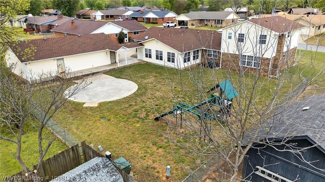 105 Dogwood Avenue, Poteau, OK 74953