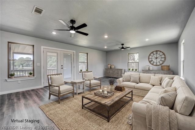 108 Lynn Drive, Arkoma, OK 74901