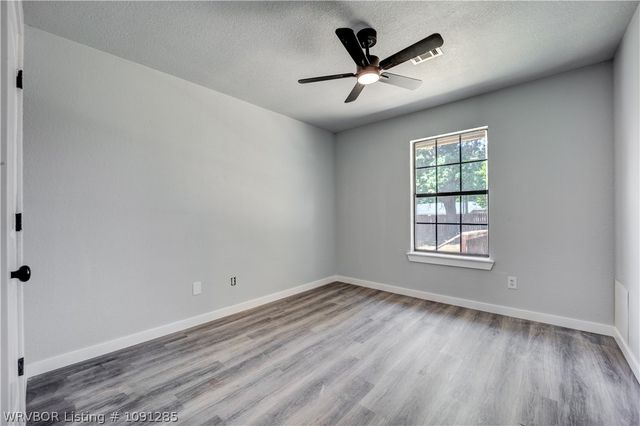 108 Lynn Drive, Arkoma, OK 74901