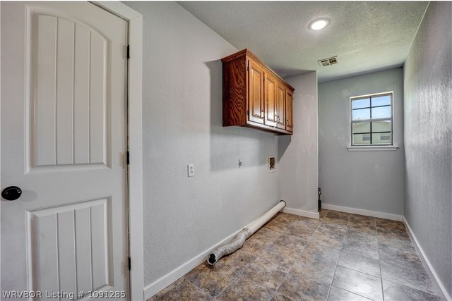 108 Lynn Drive, Arkoma, OK 74901