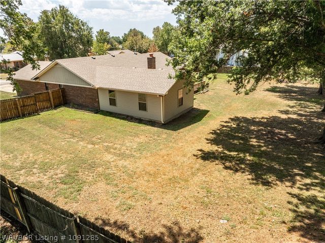 108 Lynn Drive, Arkoma, OK 74901