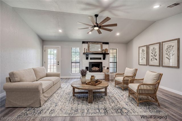 108 Lynn Drive, Arkoma, OK 74901