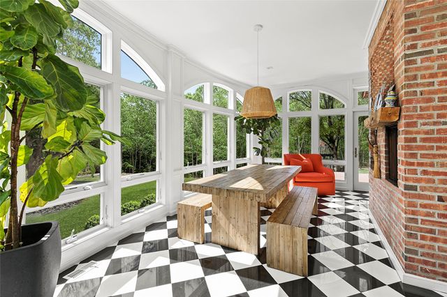 1903 Deerfield Road, Water Mill, NY 11976
