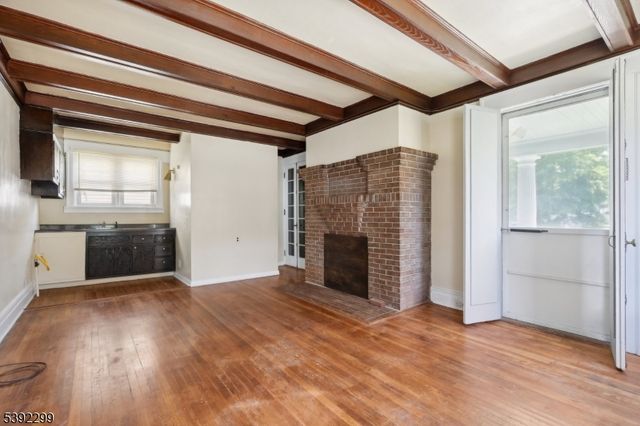 156 Elmwood Ave, East Orange City, NJ 07018