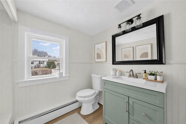 220 Francis Avenue, North Providence, RI 02904