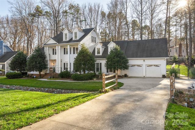 4912 Dayspring Drive, Mint Hill, NC 28227