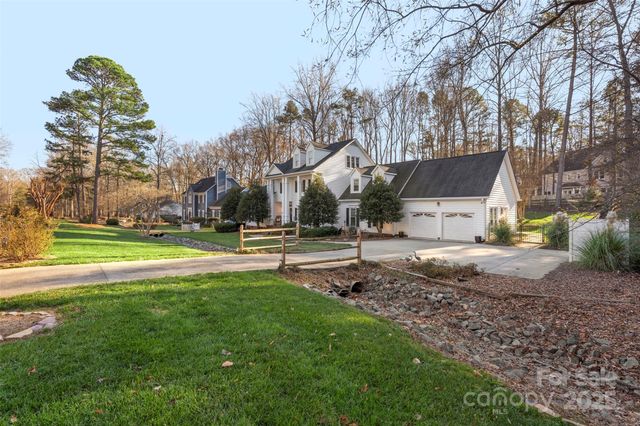 4912 Dayspring Drive, Mint Hill, NC 28227