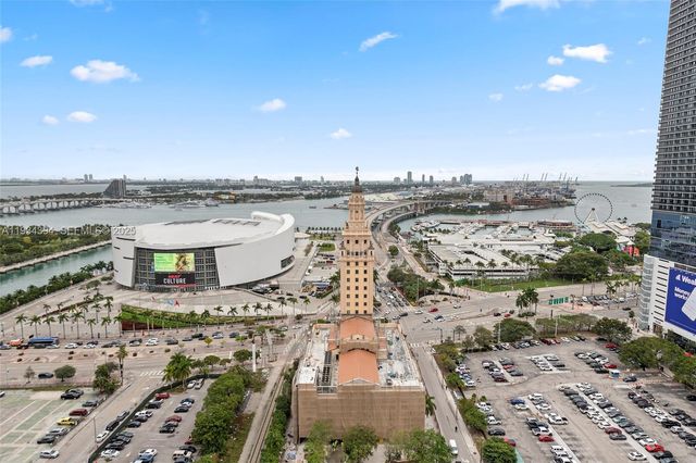 159 NE 6th ST 1814, Miami, FL 33132