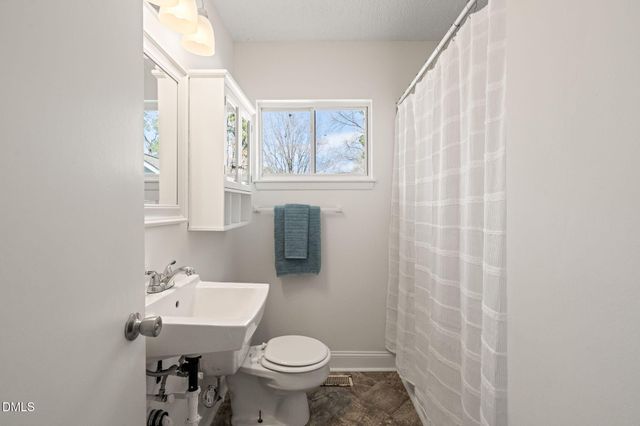 825 Waring Street, Durham, NC 27704