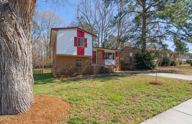 825 Waring Street, Durham, NC 27704