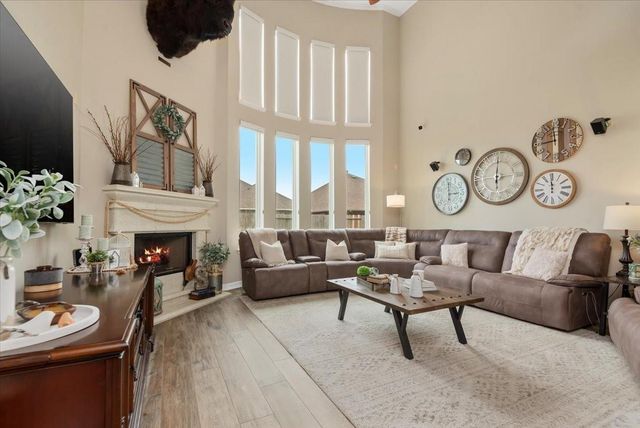 16311 Chandler Point Drive, Hockley, TX 77447