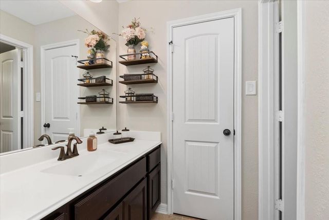 16311 Chandler Point Drive, Hockley, TX 77447