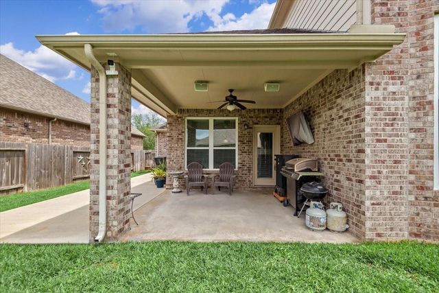 16311 Chandler Point Drive, Hockley, TX 77447