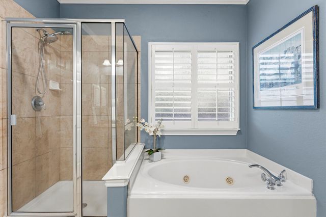 130 N Archwyck Circle, The Woodlands, TX 77382
