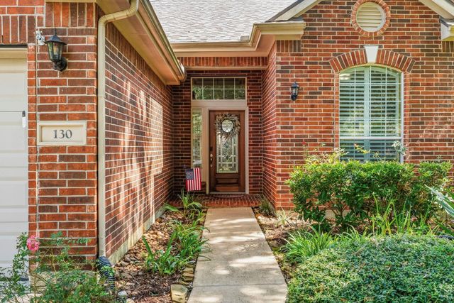 130 N Archwyck Circle, The Woodlands, TX 77382