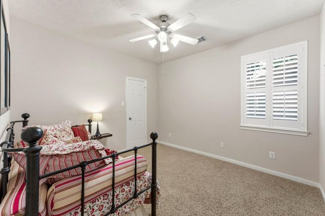 130 N Archwyck Circle, The Woodlands, TX 77382